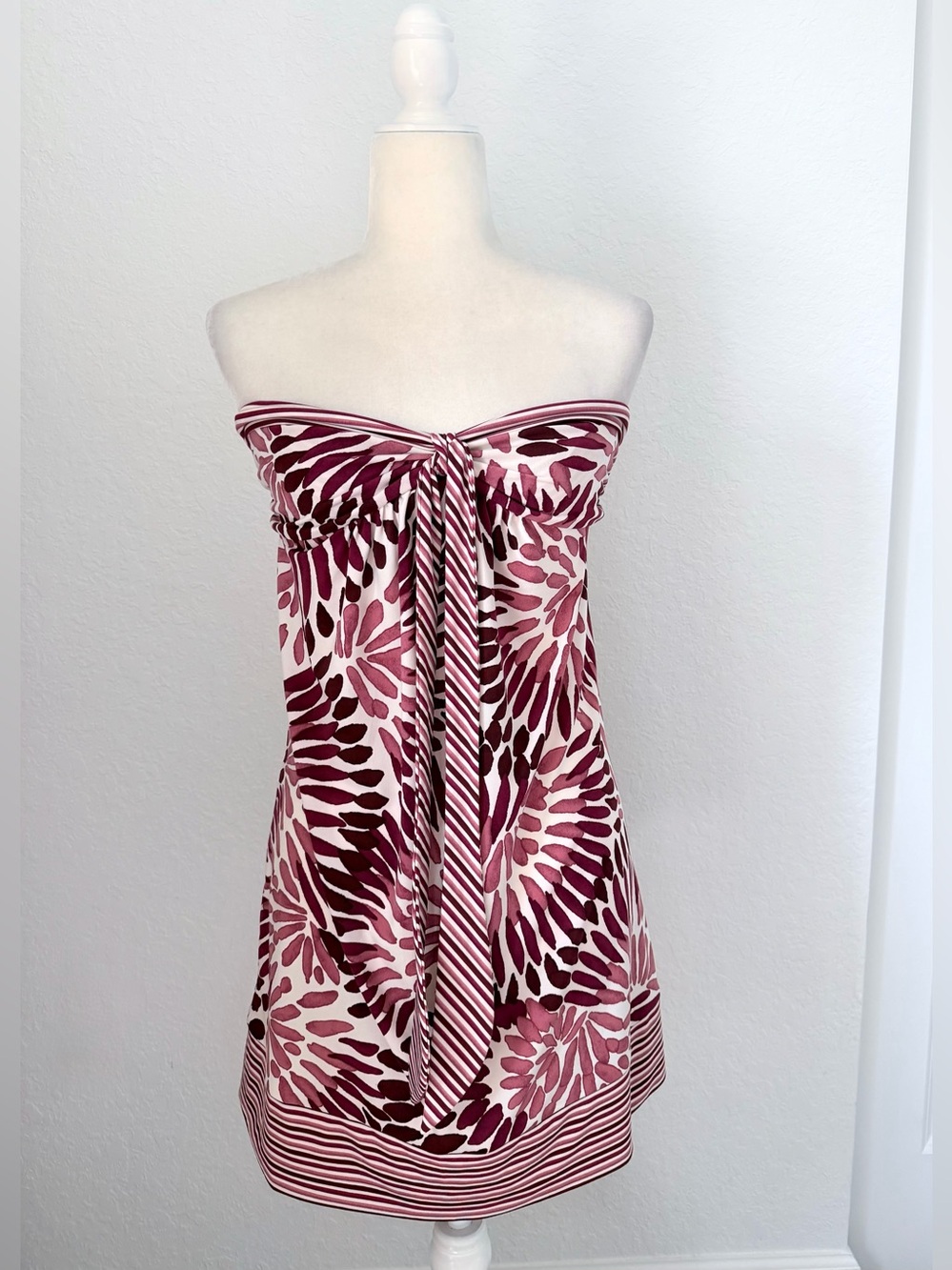 BCBGMaxazria Abstract Floral Printed Halter Dress Size S